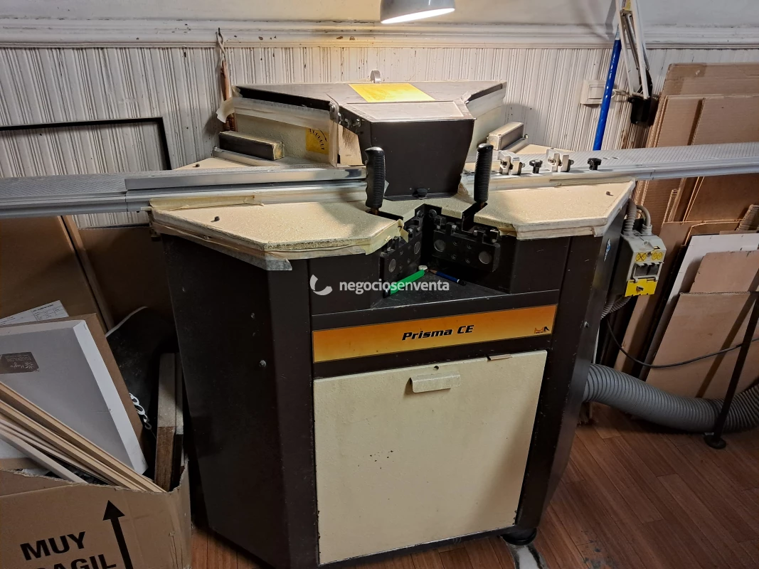 Taller de enmarcacion