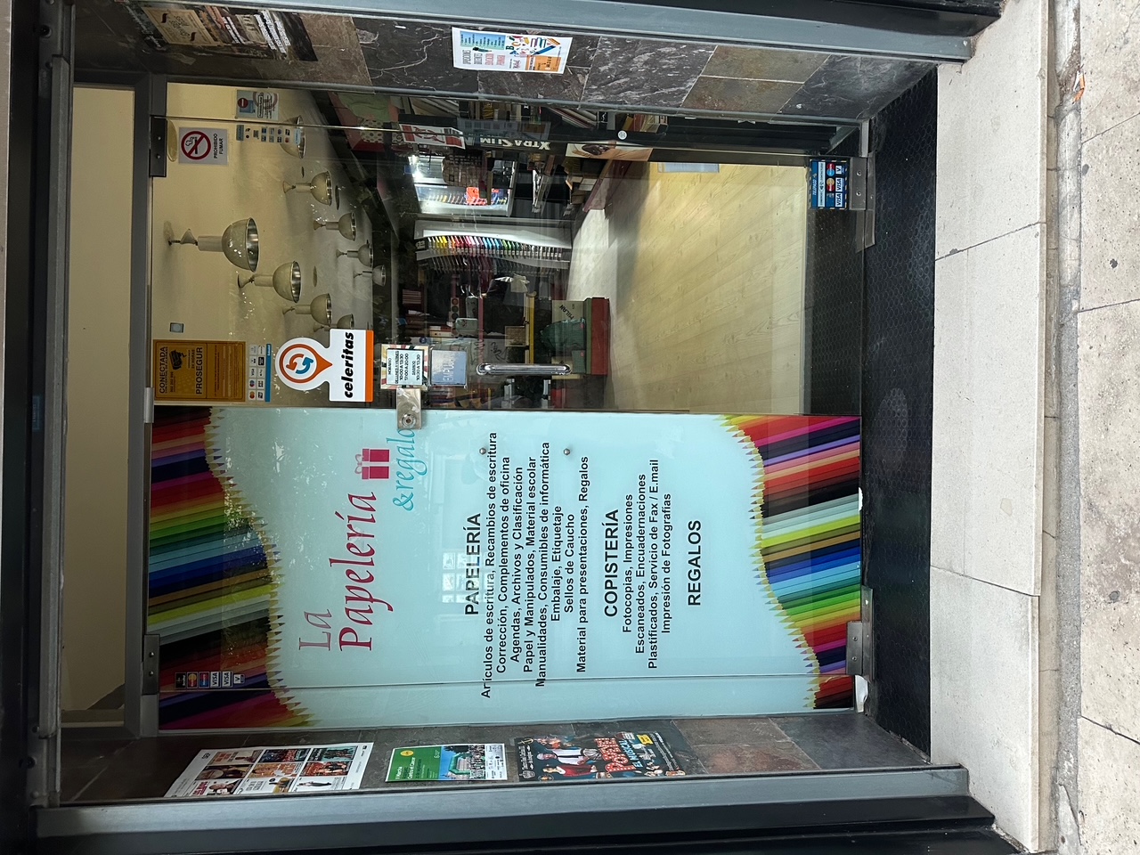 LA PAPELERIA Y REGALOS