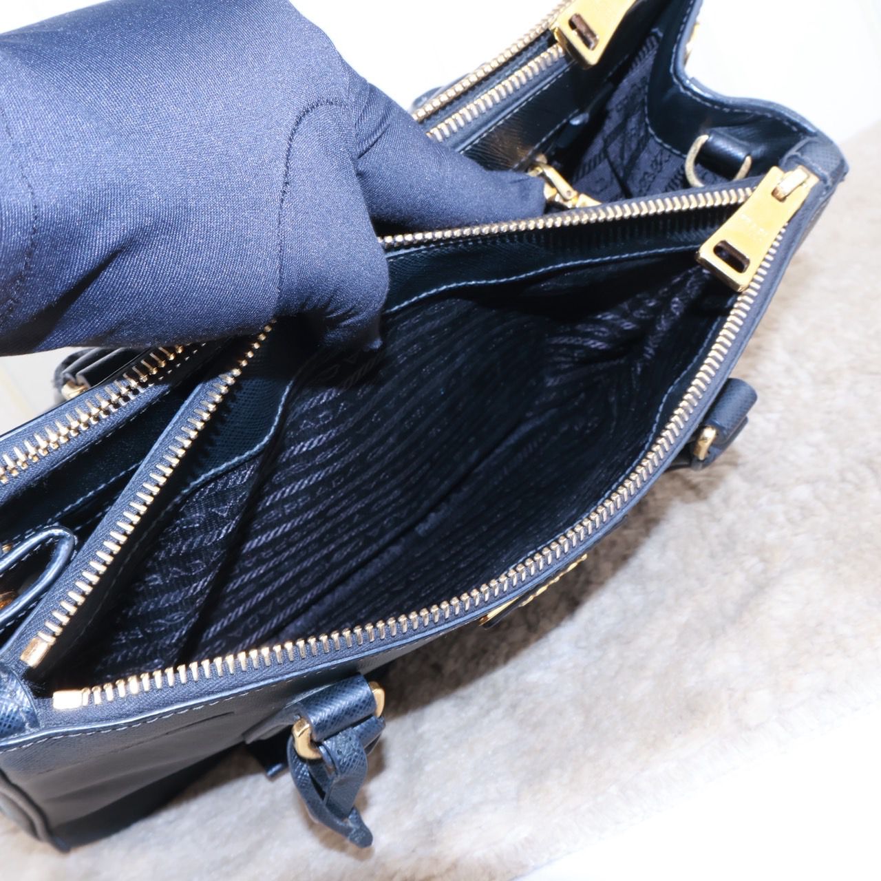 Bolso De Mano Prada Galleria