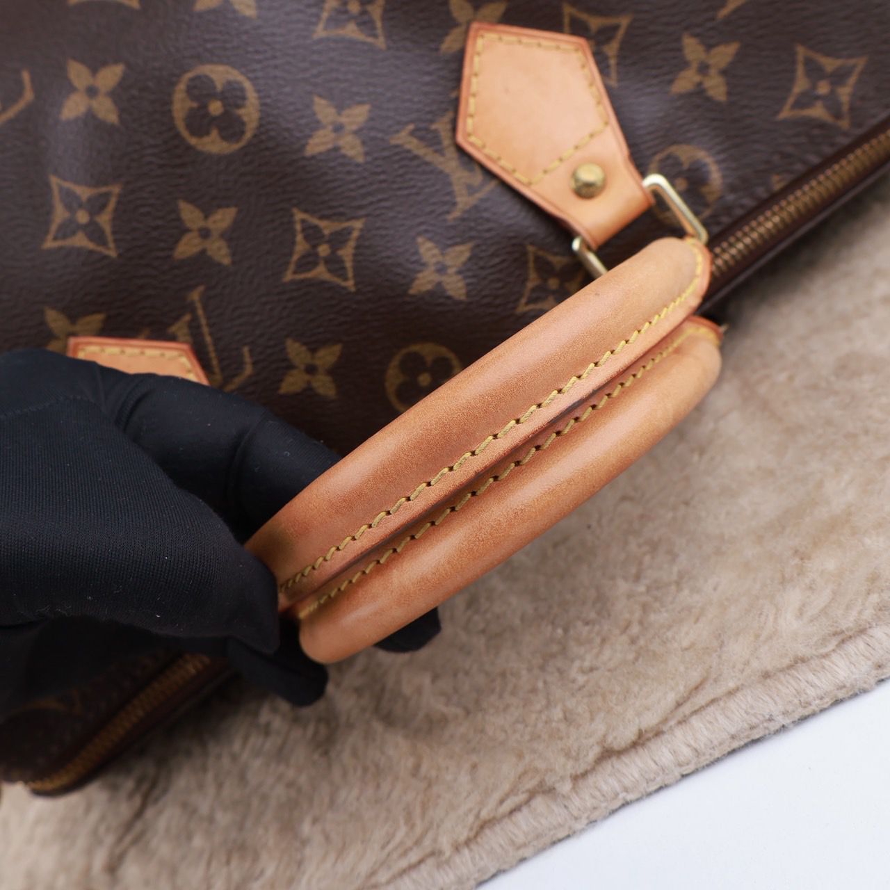 Louis Vuitton Speedy 30 Bag