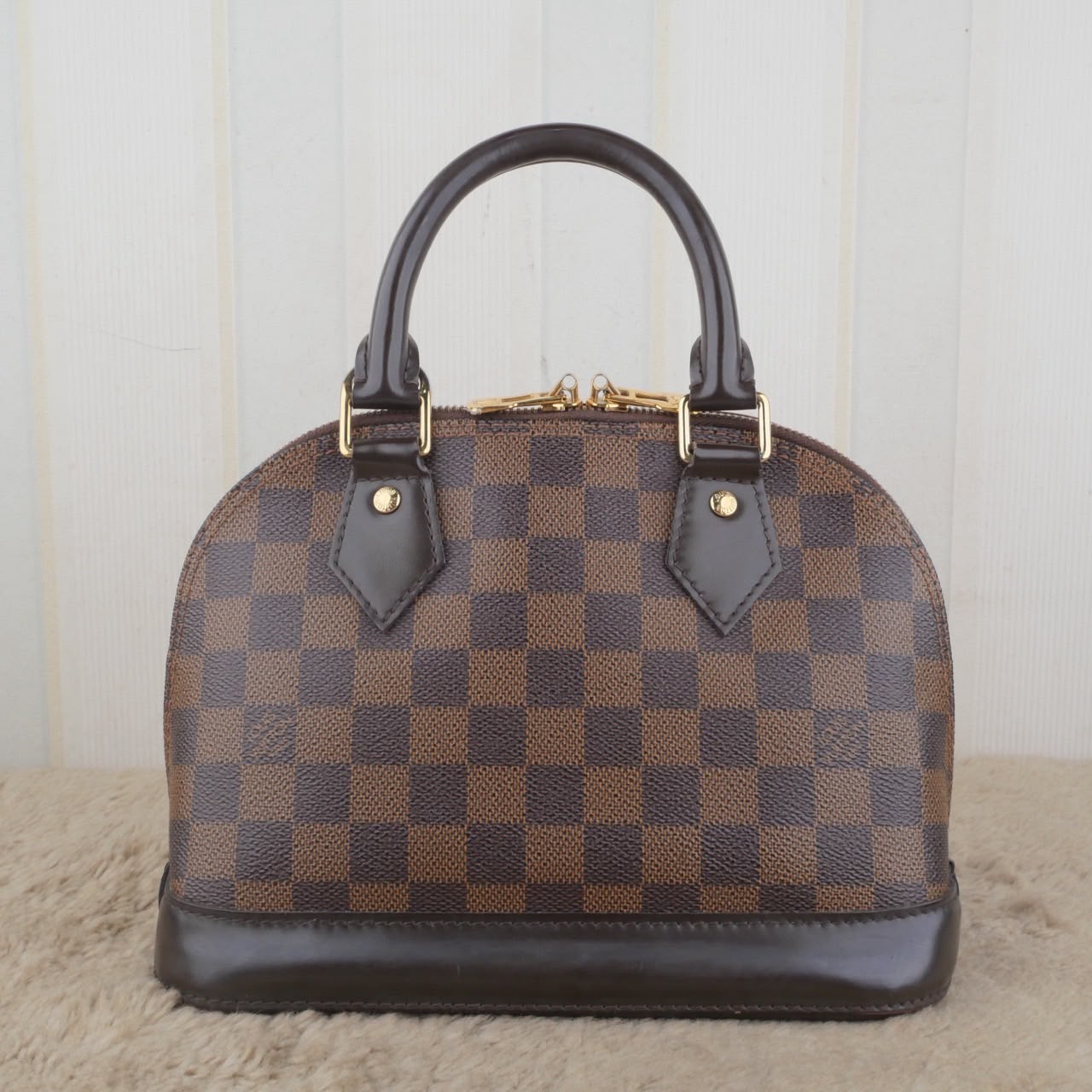 Bolso Louis Vuitton Alma BB Damier Ebene