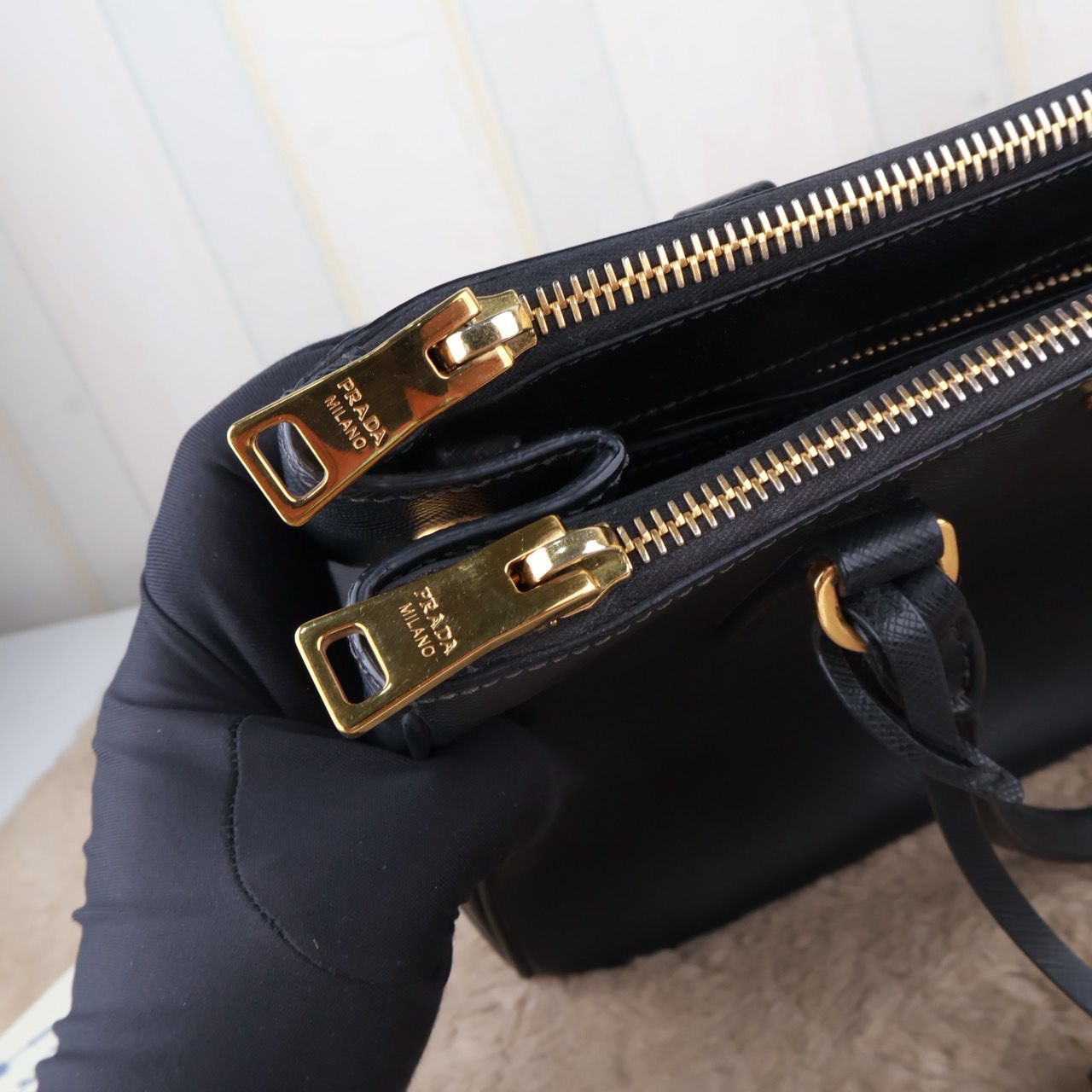 Bolso De Mano Prada Galleria