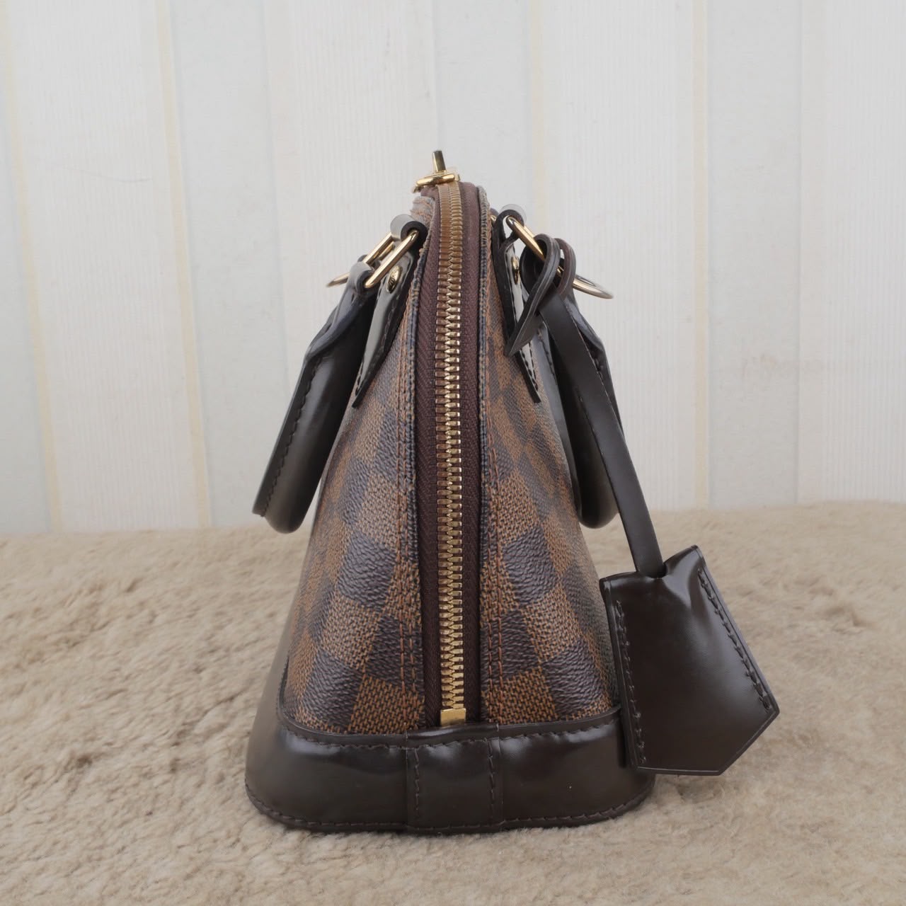 Bolso Louis Vuitton Alma BB Damier Ebene