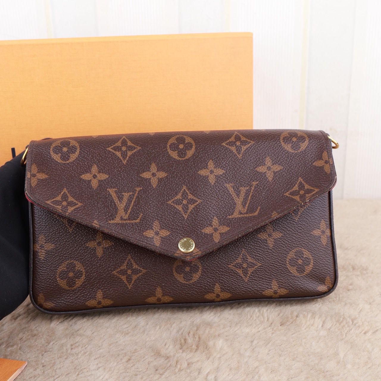 Louis Vuitton Félicie Monogram Bag