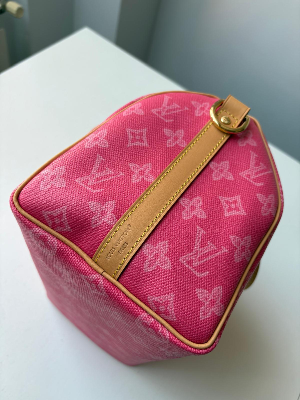 Pink Louis Vuitton Speedy Bandoulière 25 Bag