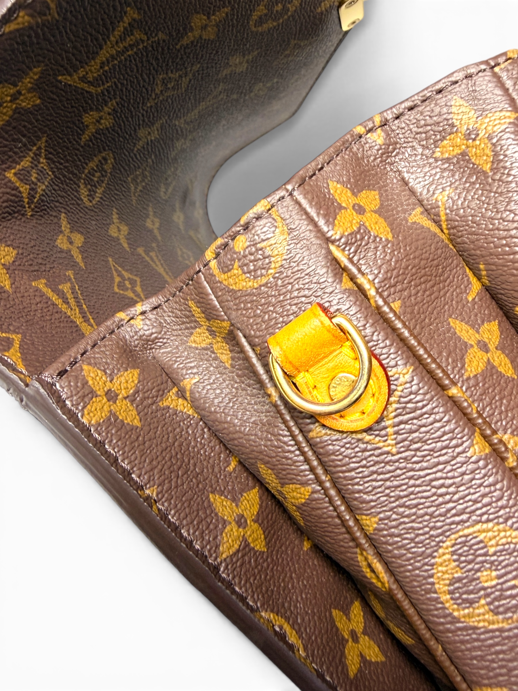 Bolso Pochette Metis