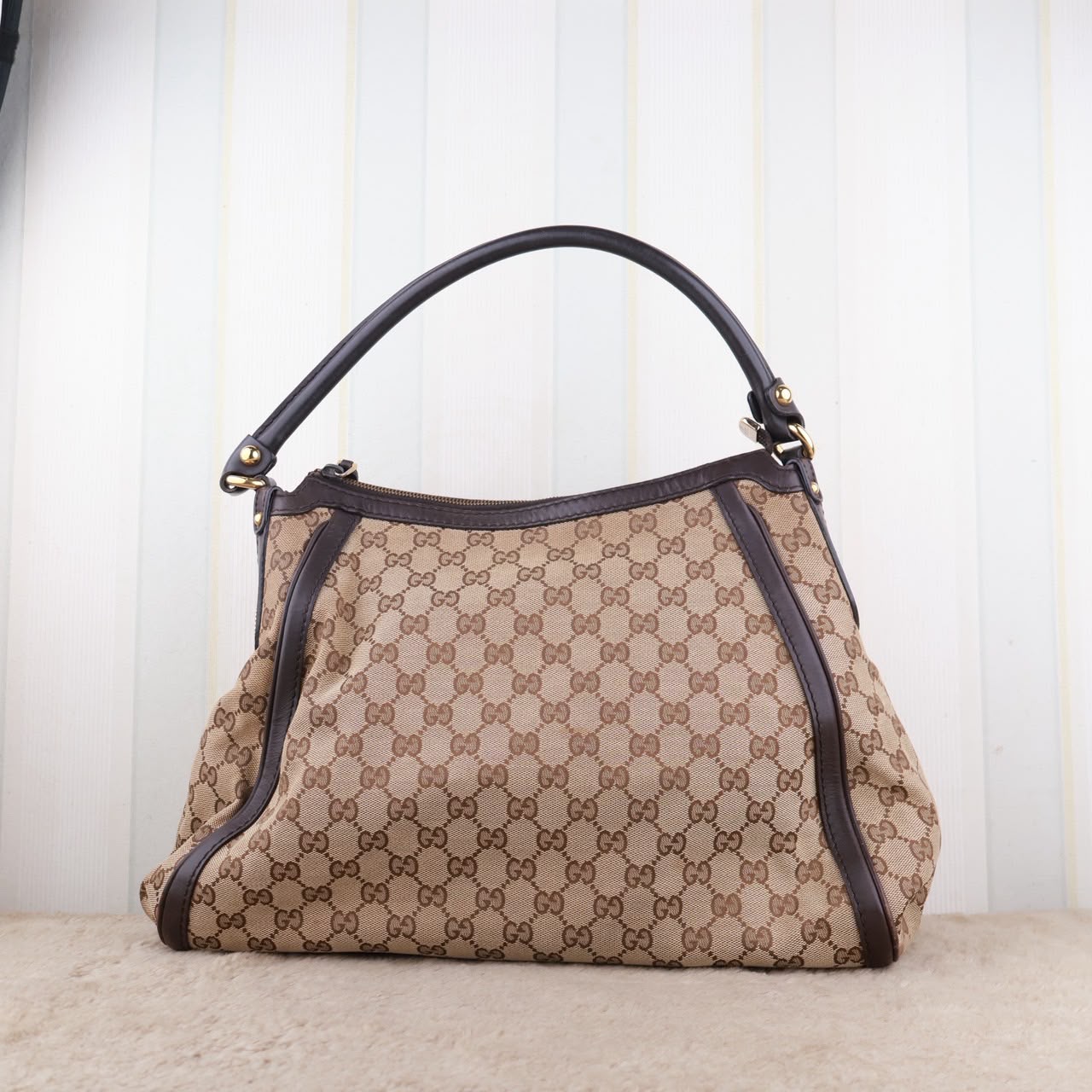 Bolso Gucci Scarlett Hobo GG Canvas