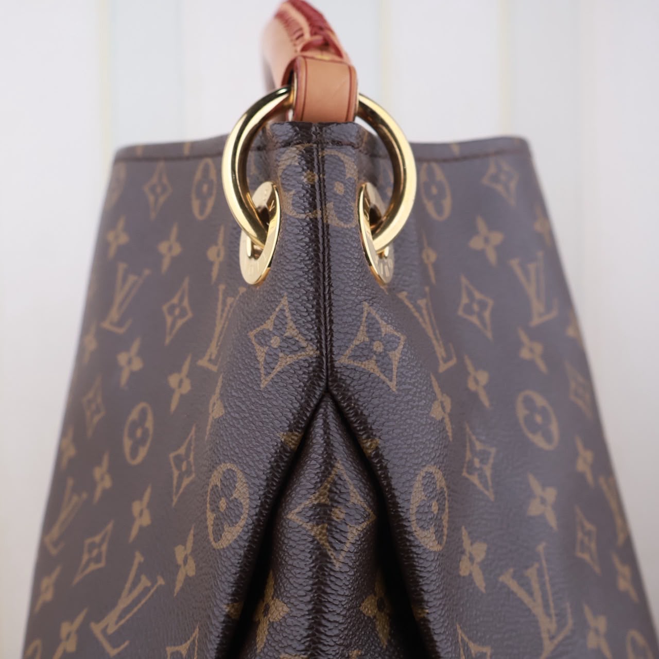 Bolso Louis Vuitton Artsy GM Monogram