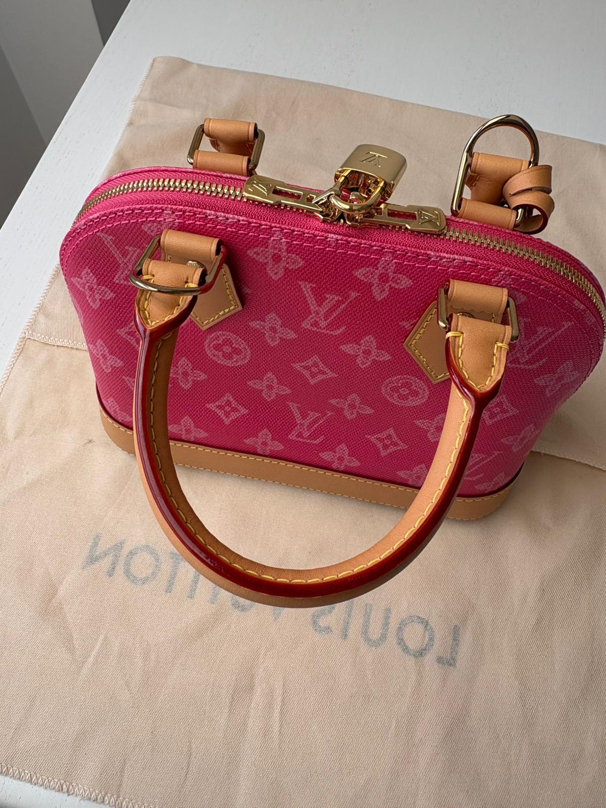 Bolso Louis Vuitton Alma BB Rosa