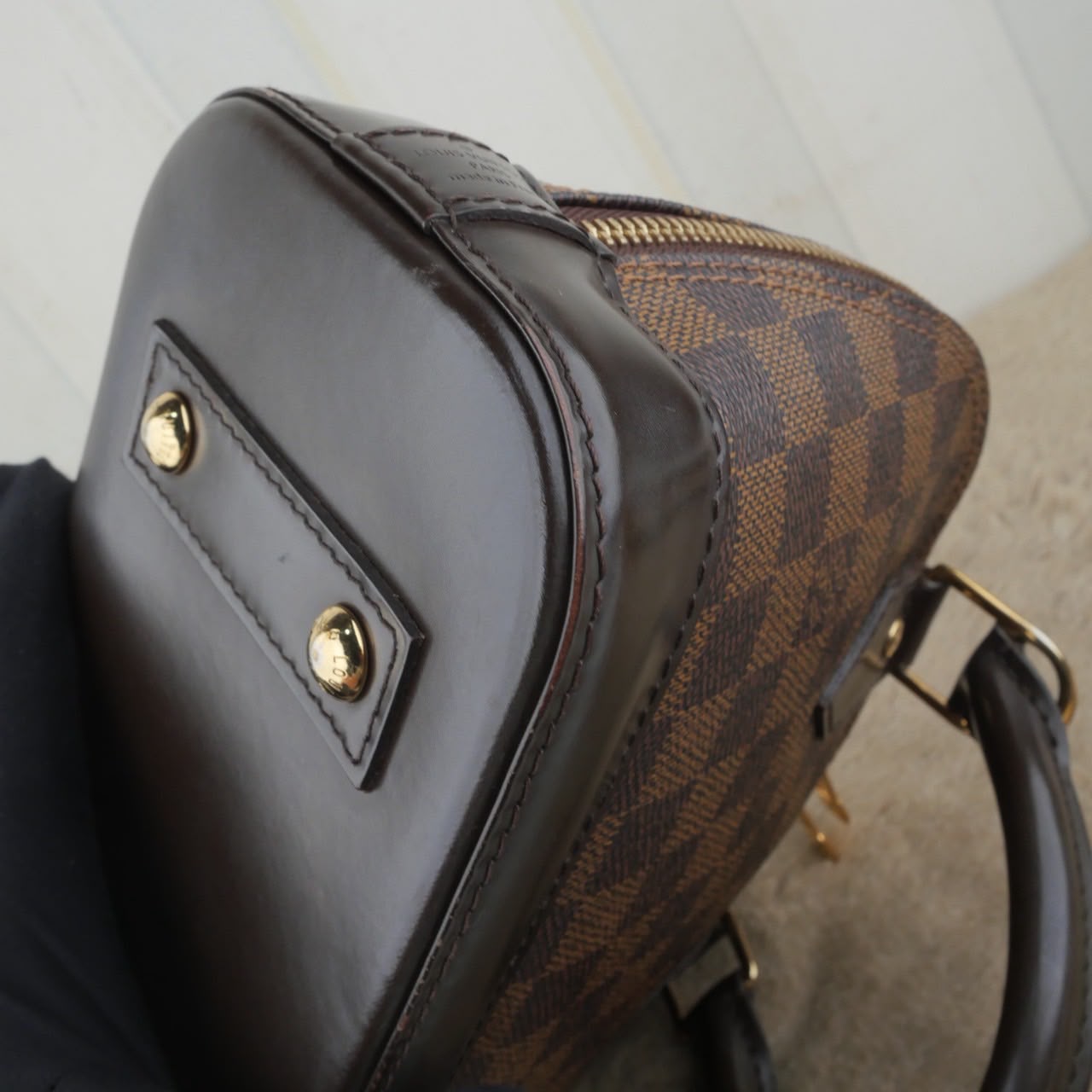 Bolso Louis Vuitton Alma BB Damier Ebene