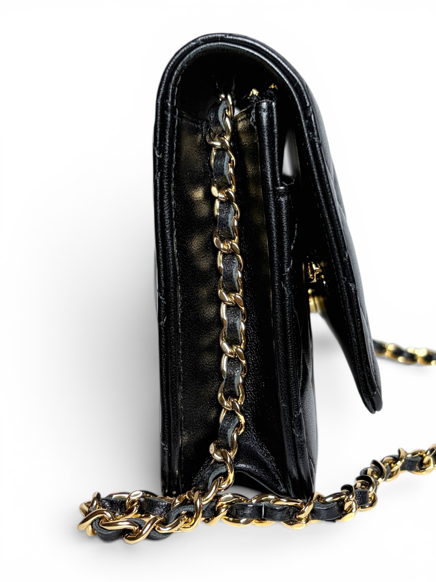 Chanel Classic Wallet on Chain (WOC)