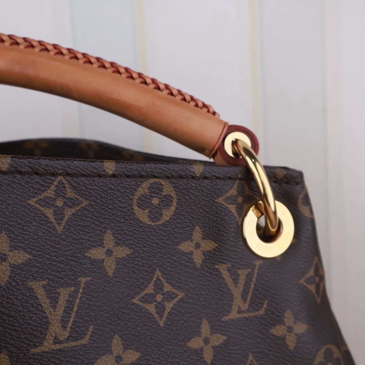 Bolso Louis Vuitton Artsy GM Monogram