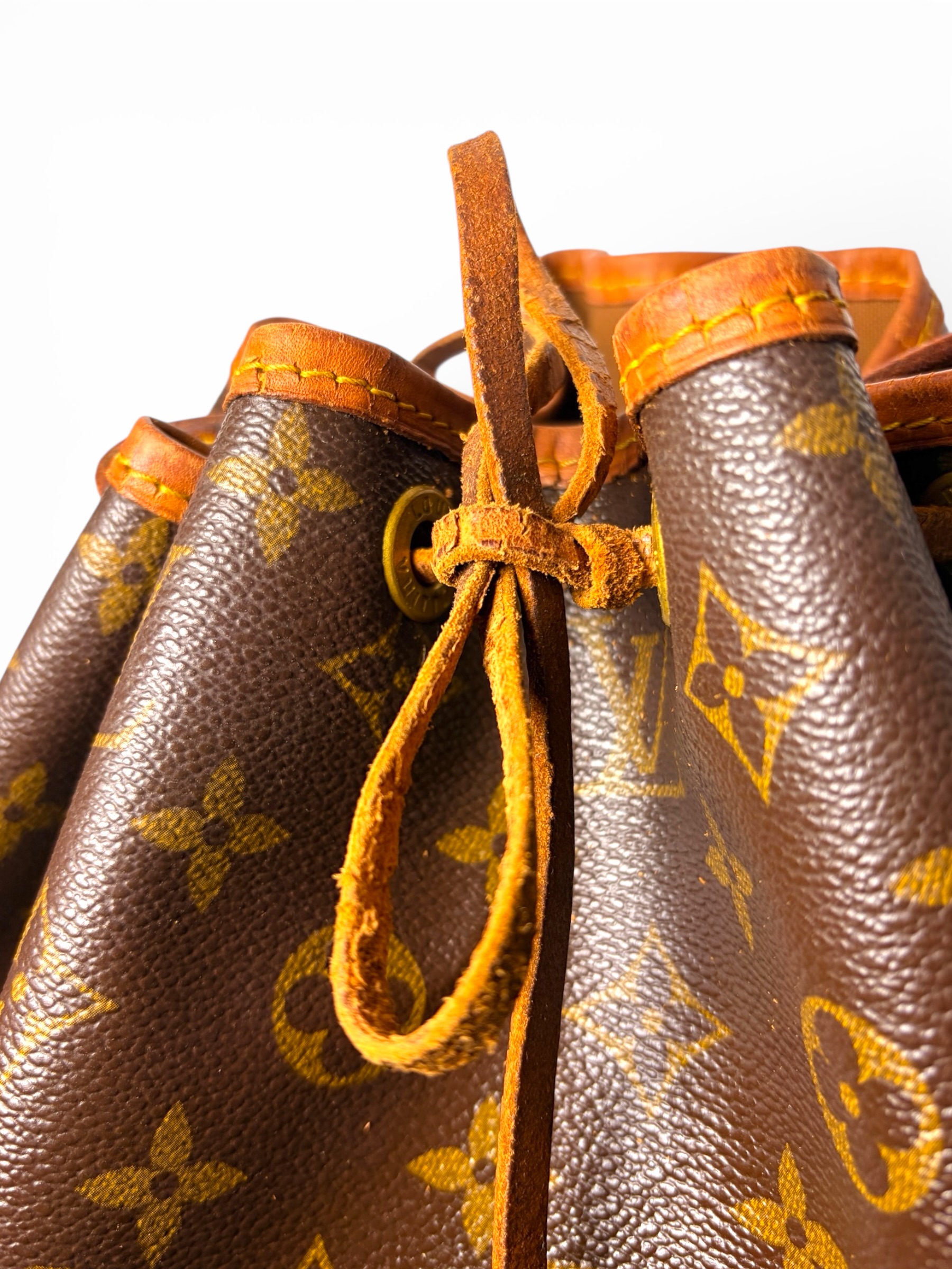 Bolso Louis Vuitton Noe Petit