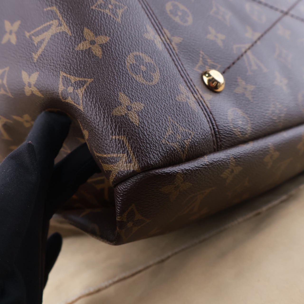 Bolso Louis Vuitton Artsy GM Monogram